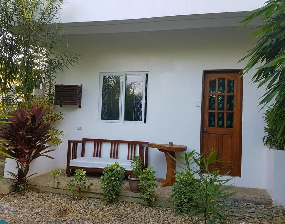 Hangout Beach Resort Caticlan Zewnętrze zdjęcie