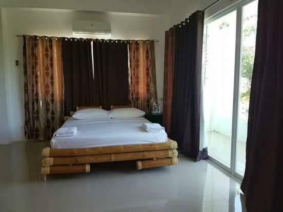 Hangout Beach Resort Caticlan Zewnętrze zdjęcie